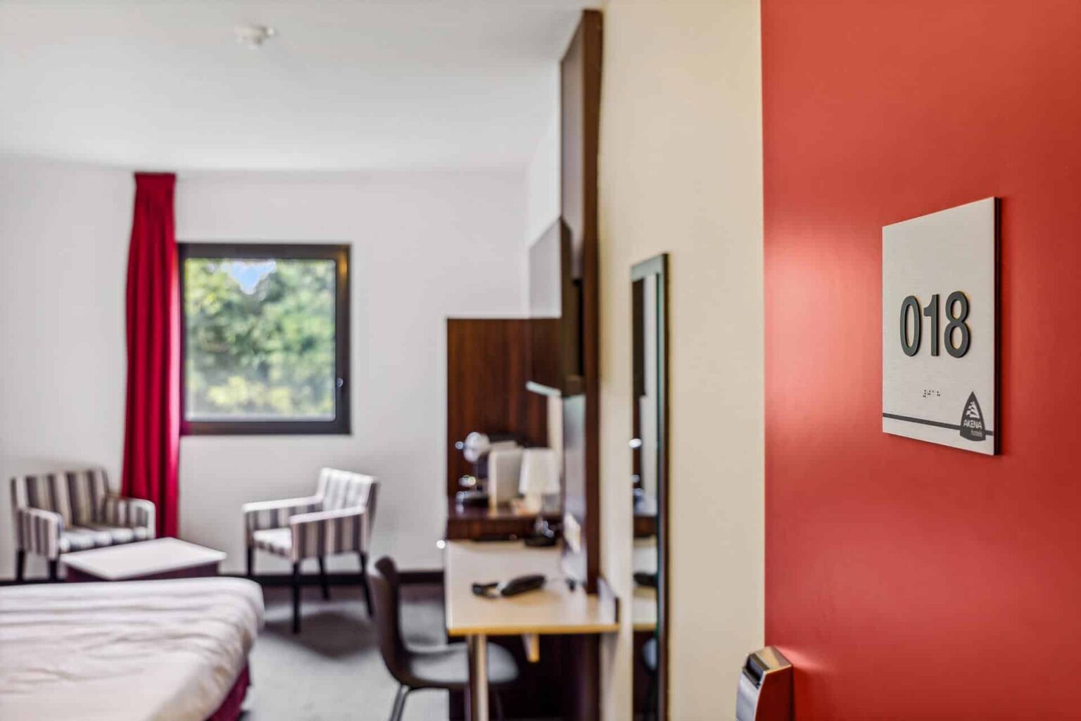 HOTEL AKENA LA FERTE BERNARD - SITE OFFICIEL